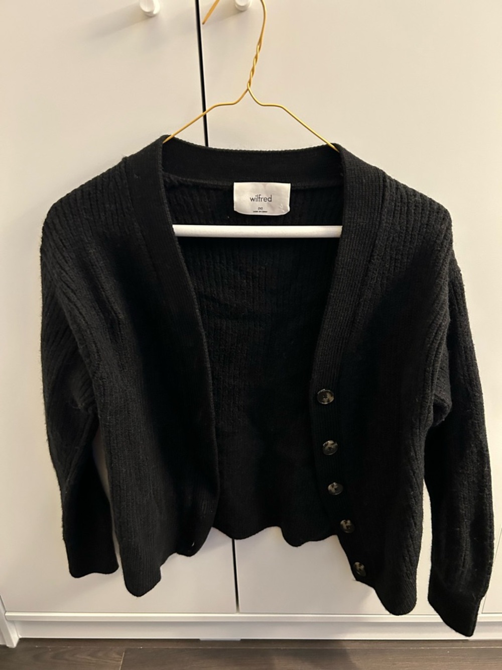 ARITZIA Wilfred Black Button-Front Ribbed Knit Cardigan